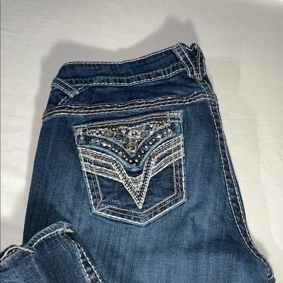 Vigoss Denim - Vigoss  Jeans with Embellished Pockets